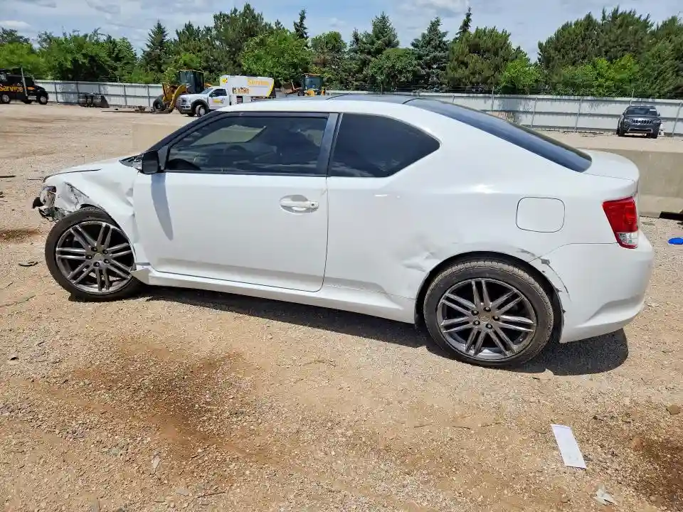 JTKJF5C71D3046975 2013 SCION TC-1