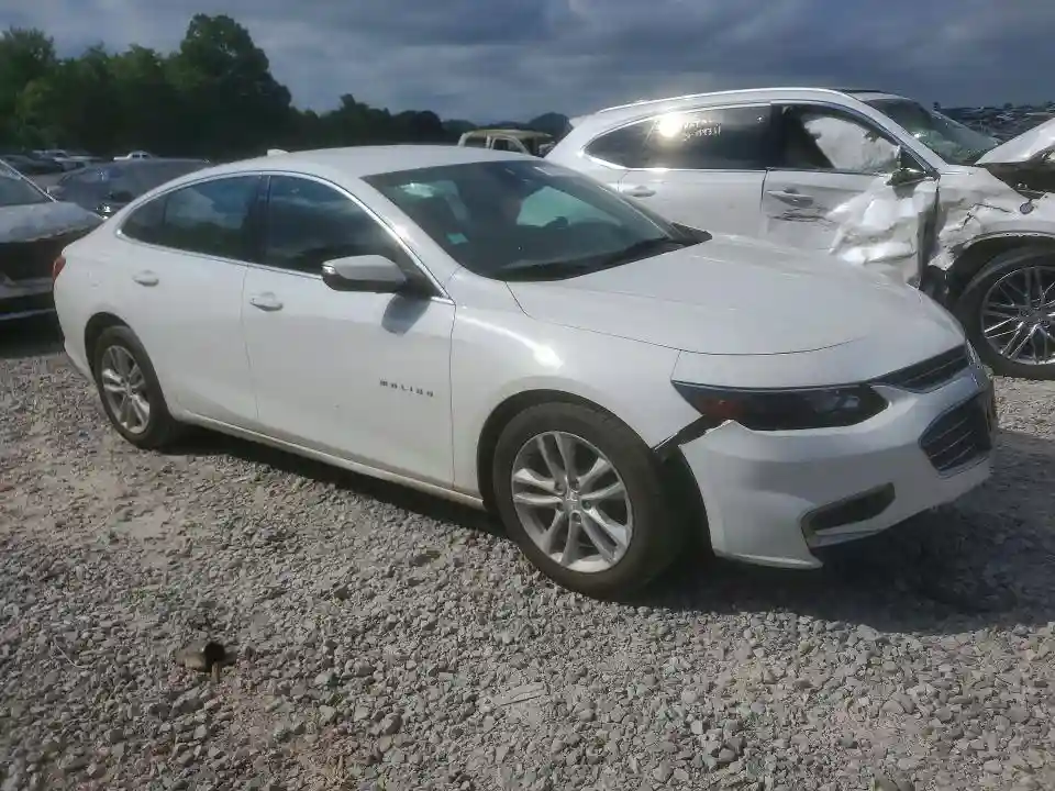 1G1ZD5ST3JF268256 2018 CHEVROLET MALIBU-3