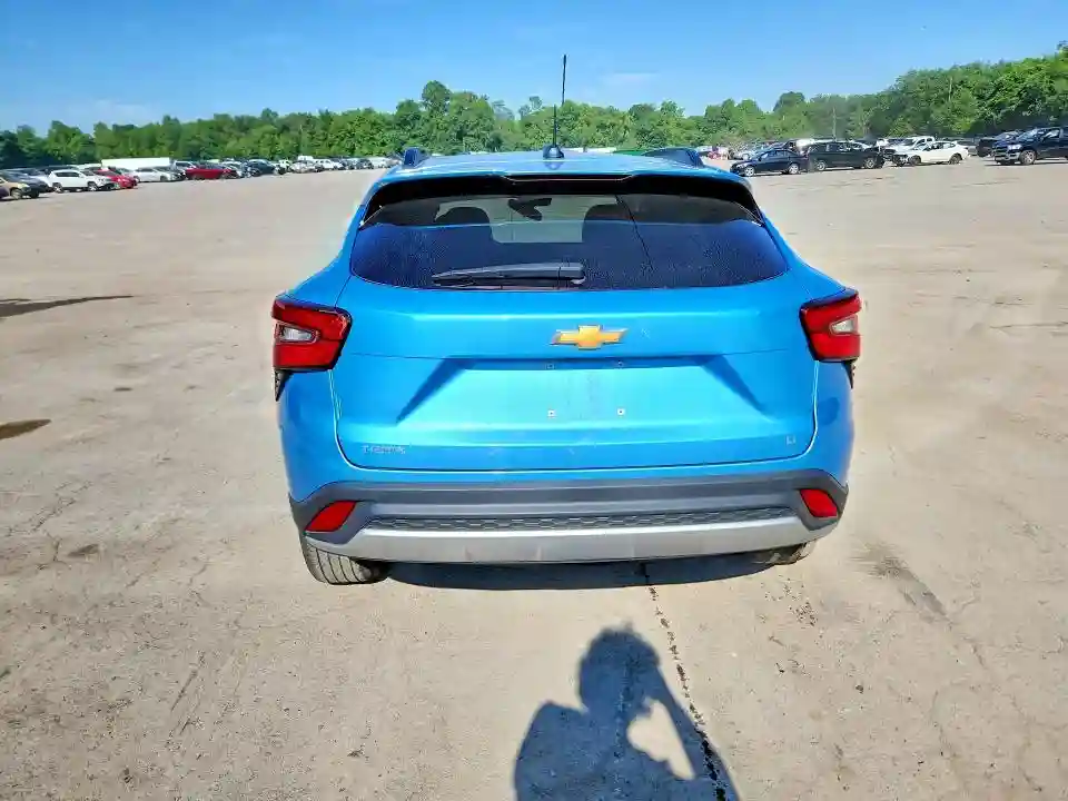 KL77LHEP0SC024615 2025 CHEVROLET TRAX-5