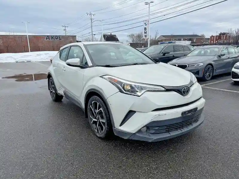 NMTKHMBX6JR021239 2018 TOYOTA C-HR XLE P-0