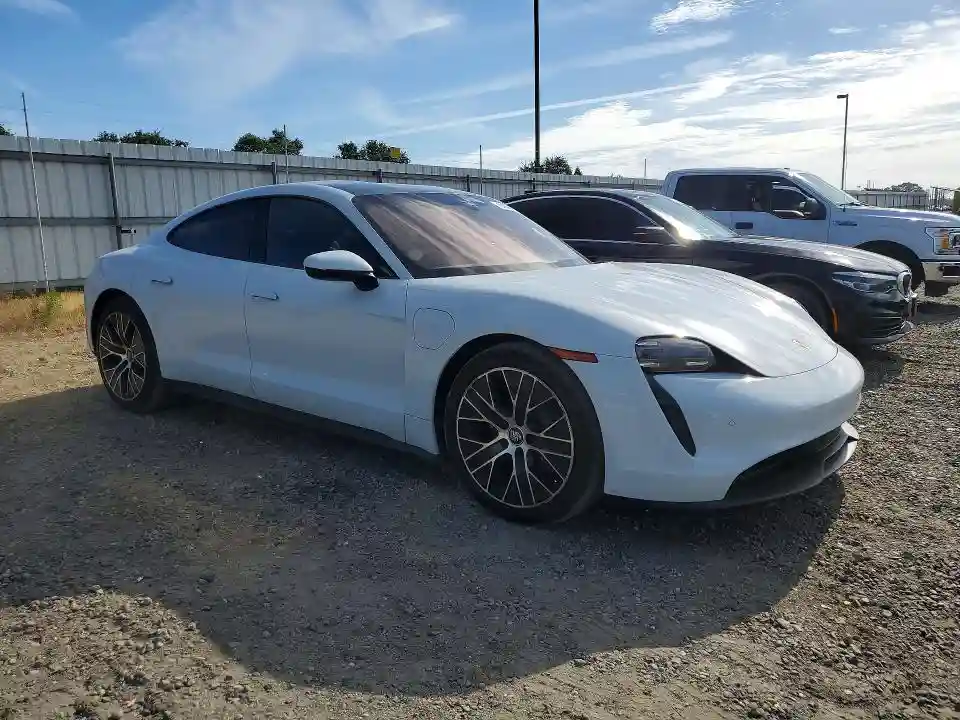WP0AA2Y17MSA13853 2021 PORSCHE TAYCAN-3