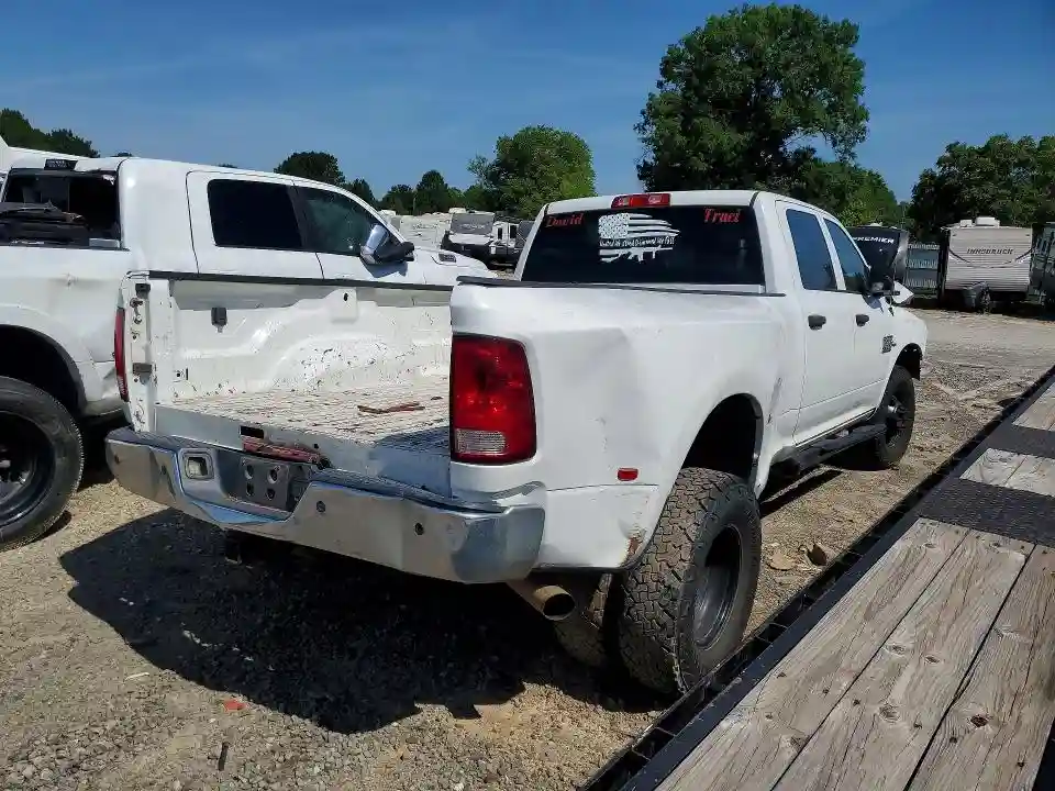 3C63RRGLXGG196338 2016 RAM 3500-2