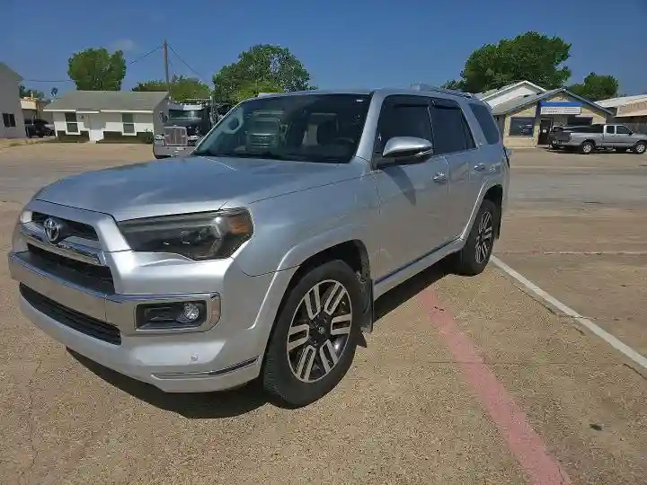 JTEZU5JR4J5165863 2018 TOYOTA 4RUNNER-1
