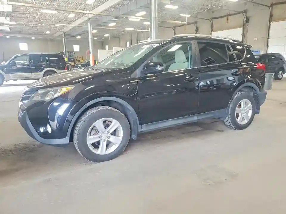 2T3RFREV7EW200116 2014 TOYOTA RAV4-0