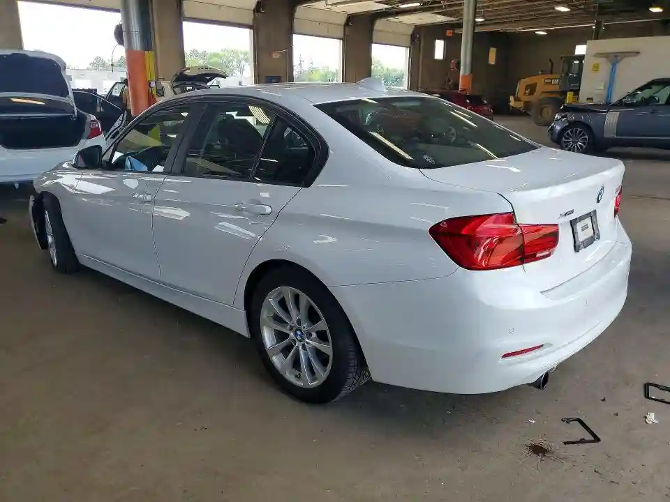 WBA8E5G35HNU44097 2017 BMW 3 SERIES-1