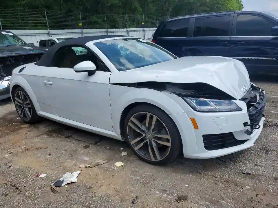 TRUT5CFV2J1002675 2018 AUDI TT-3