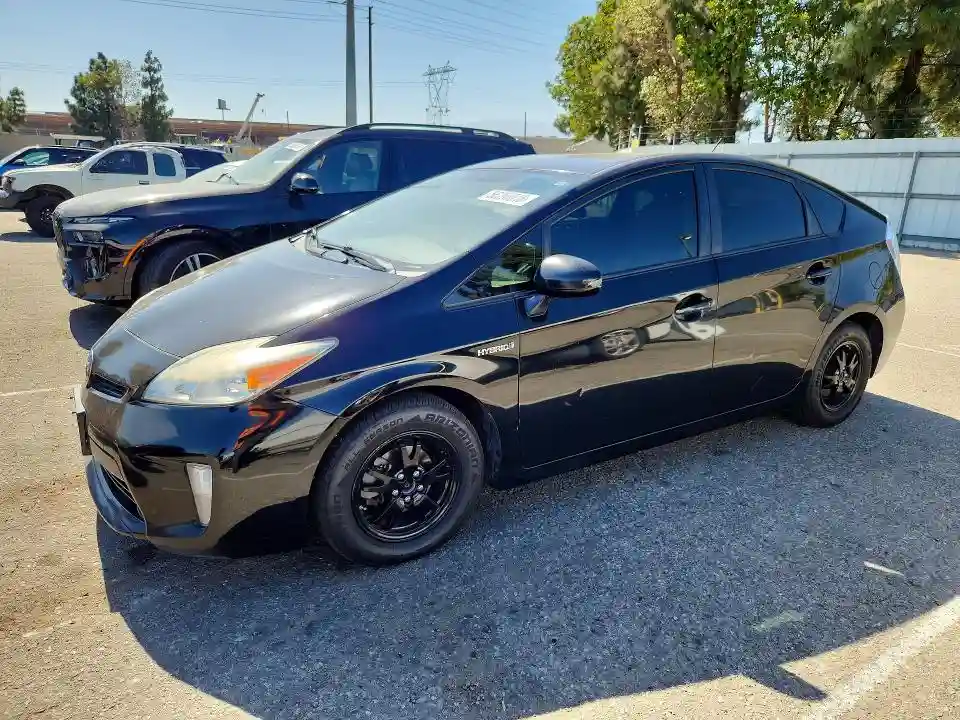 JTDKN3DU7F0454019 2015 TOYOTA PRIUS-0
