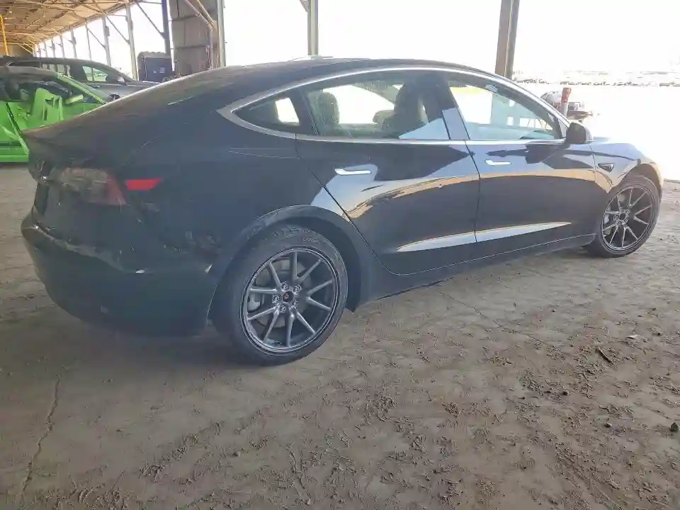 5YJ3E1EA5KF190162 2019 TESLA MODEL 3-2