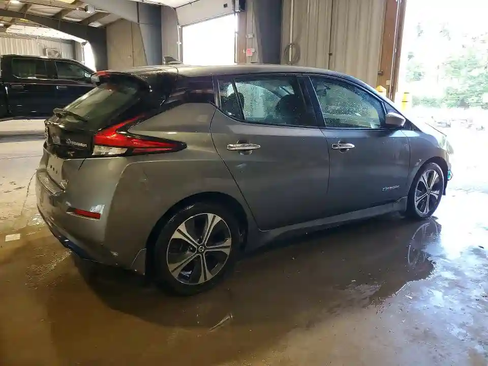 1N4AZ1CP4JC301031 2018 NISSAN LEAF-2