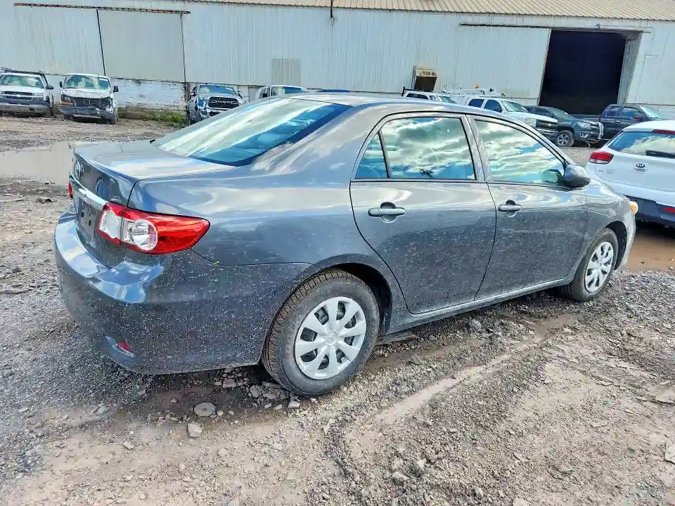 2T1BU4EE2DC960781 2013 TOYOTA COROLLA-2