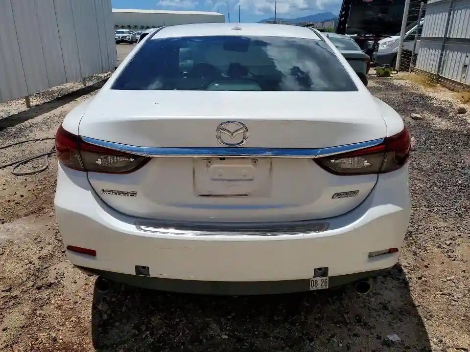 JM1GL1V52H1147426 2017 MAZDA 6-5