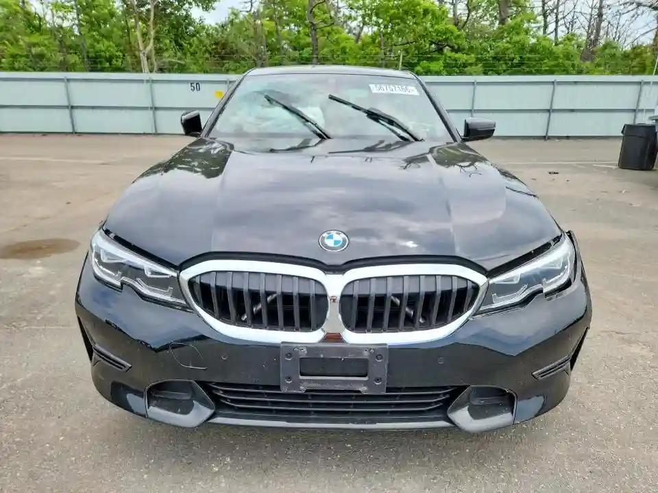 3MW5R7J08N8C65343 2022 BMW 3 SERIES-4