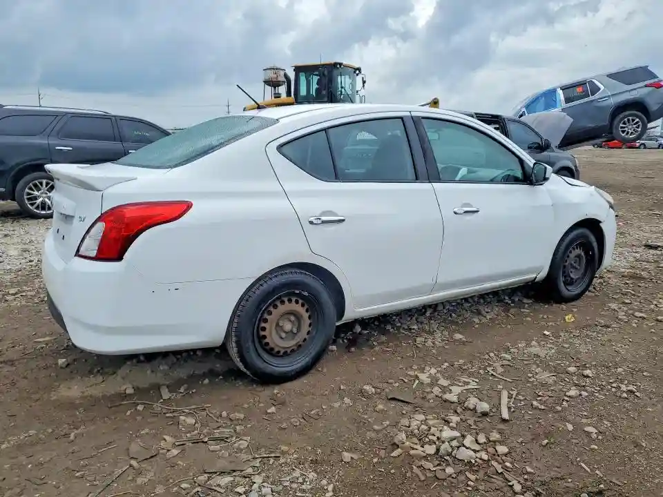 3N1CN7AP3KL861149 2019 NISSAN VERSA-2