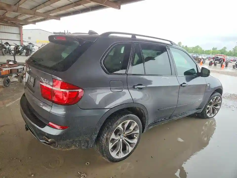 5UXZW0C57CL664438 2012 BMW X5-2