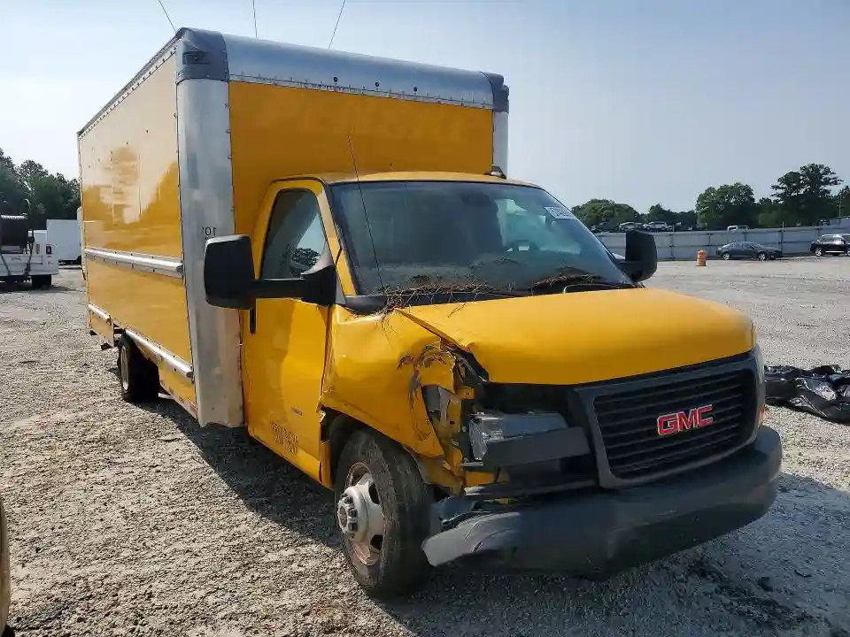 7GZ37TC72NN001490 2022 GMC SAVANA-3