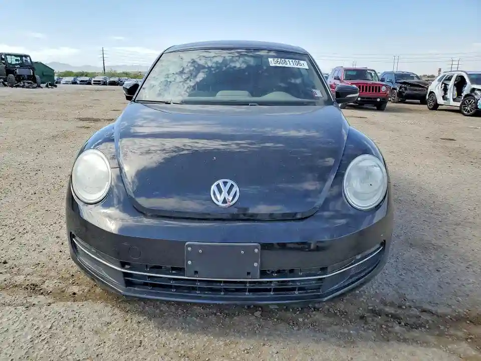 3VWJL7AT5DM625927 2013 VOLKSWAGEN BEETLE-4