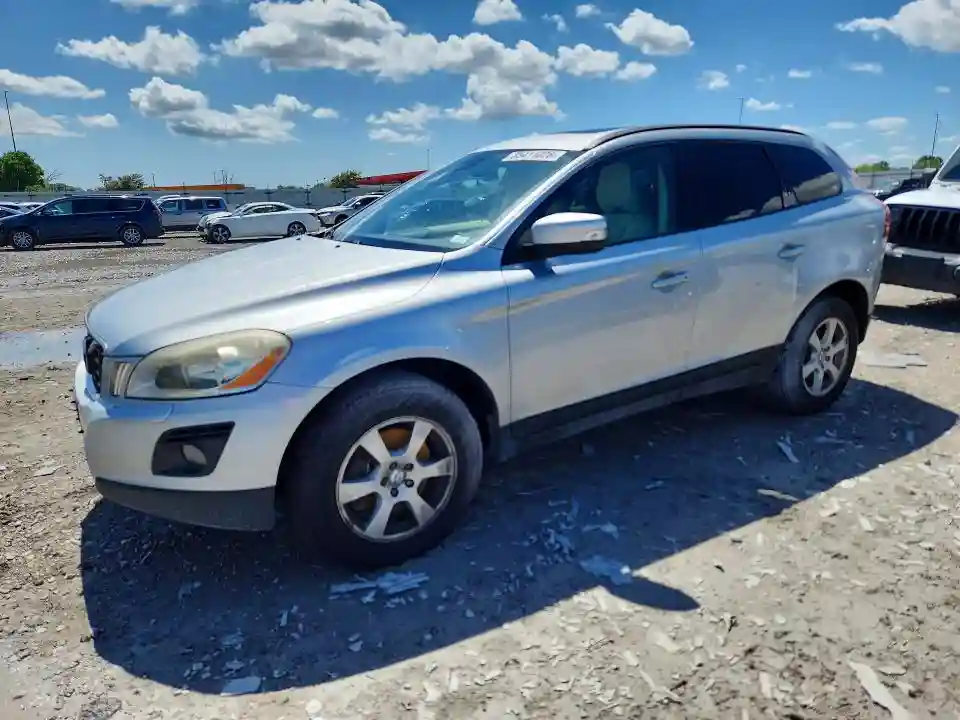 YV4982DLXA2066526 2010 VOLVO XC60-0
