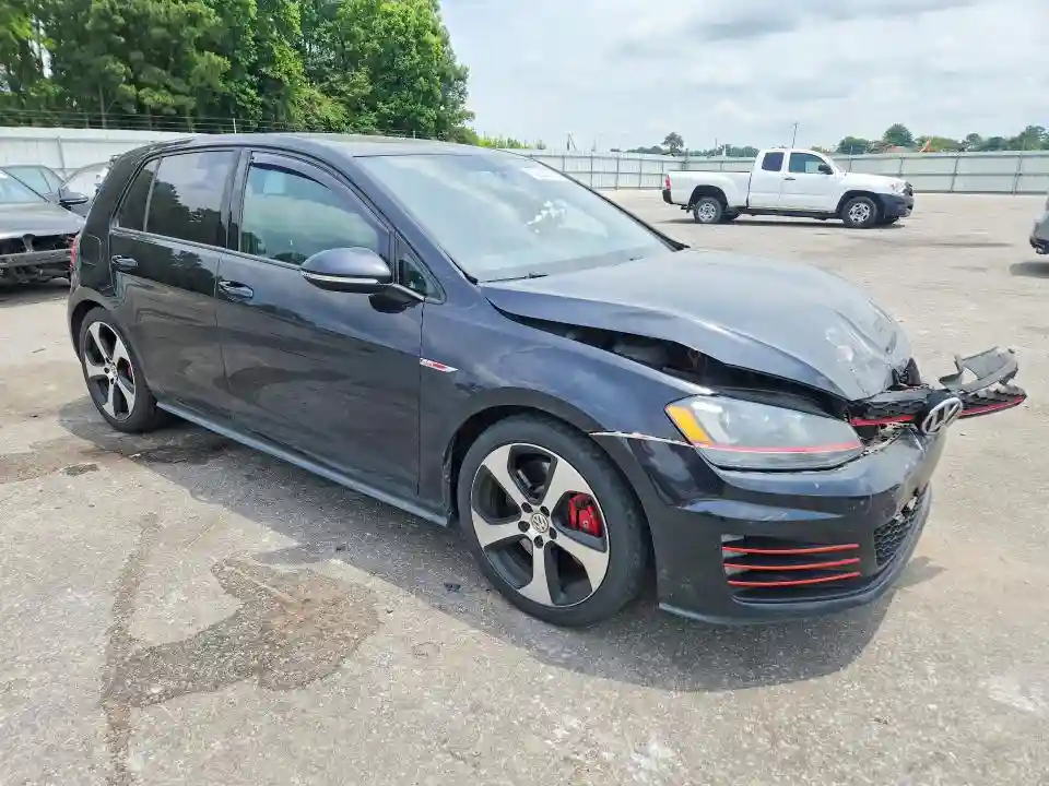 3VW547AU7GM037068 2016 VOLKSWAGEN GTI-3