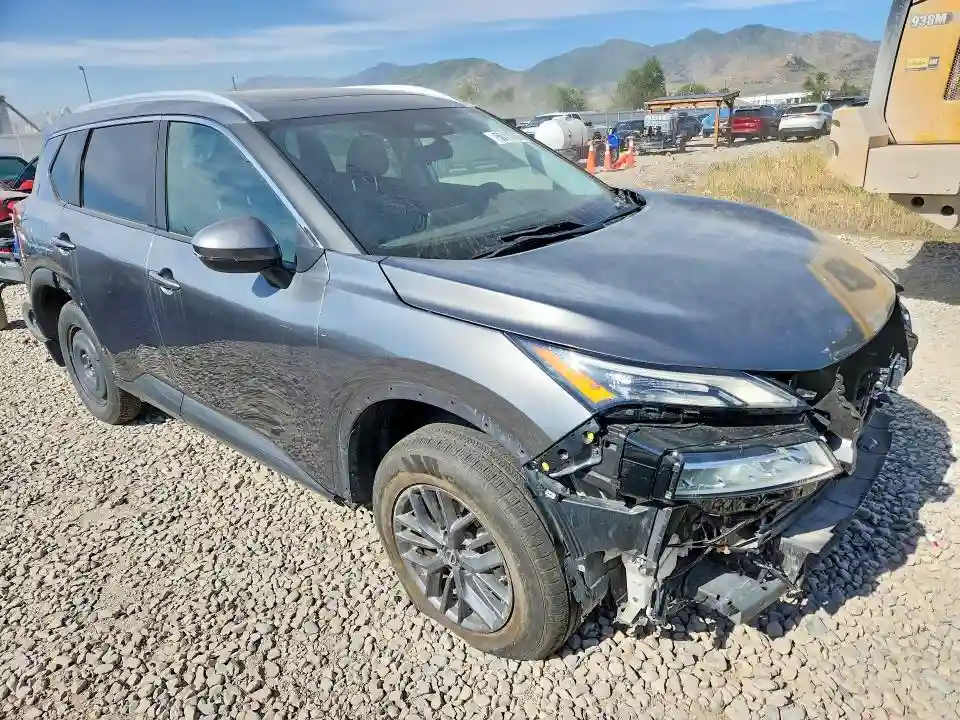 5N1BT3BB8PC735944 2023 NISSAN ROGUE-3