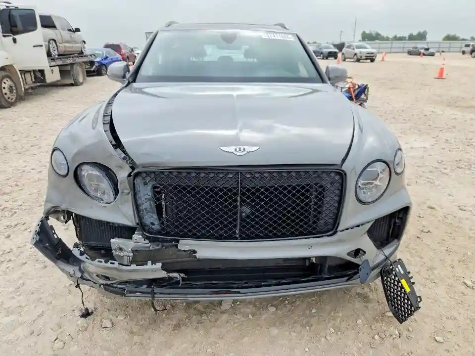 SJAAT2ZV5PC023743 2023 BENTLEY ALL OTHER-4