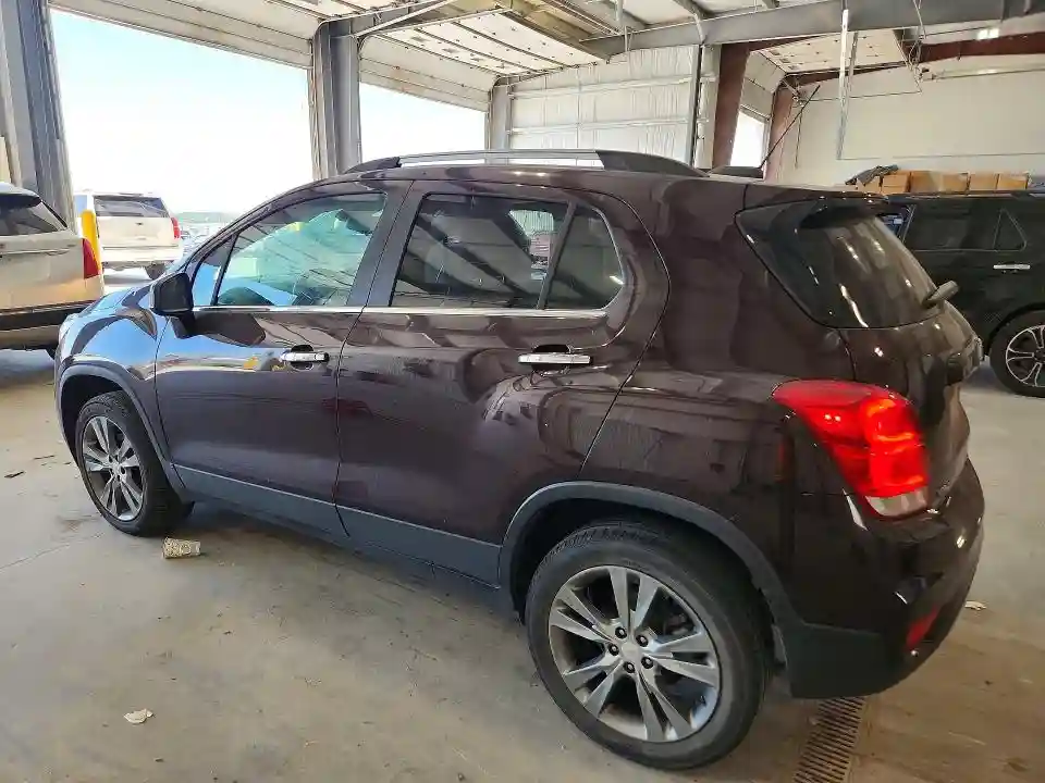 KL7CJPSB8LB350127 2020 CHEVROLET TRAX-1