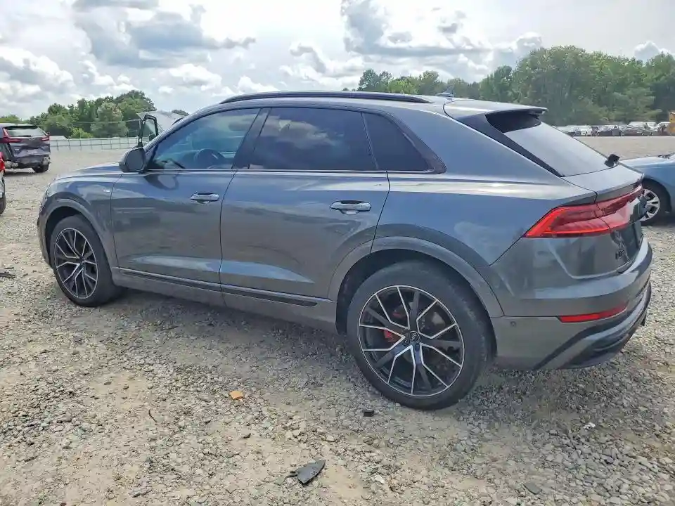 WA1EVAF15KD042165 2019 AUDI Q8-1