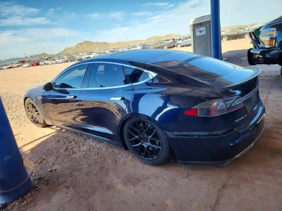 5YJSA1DP8DFP05834 2013 TESLA MODEL S-1