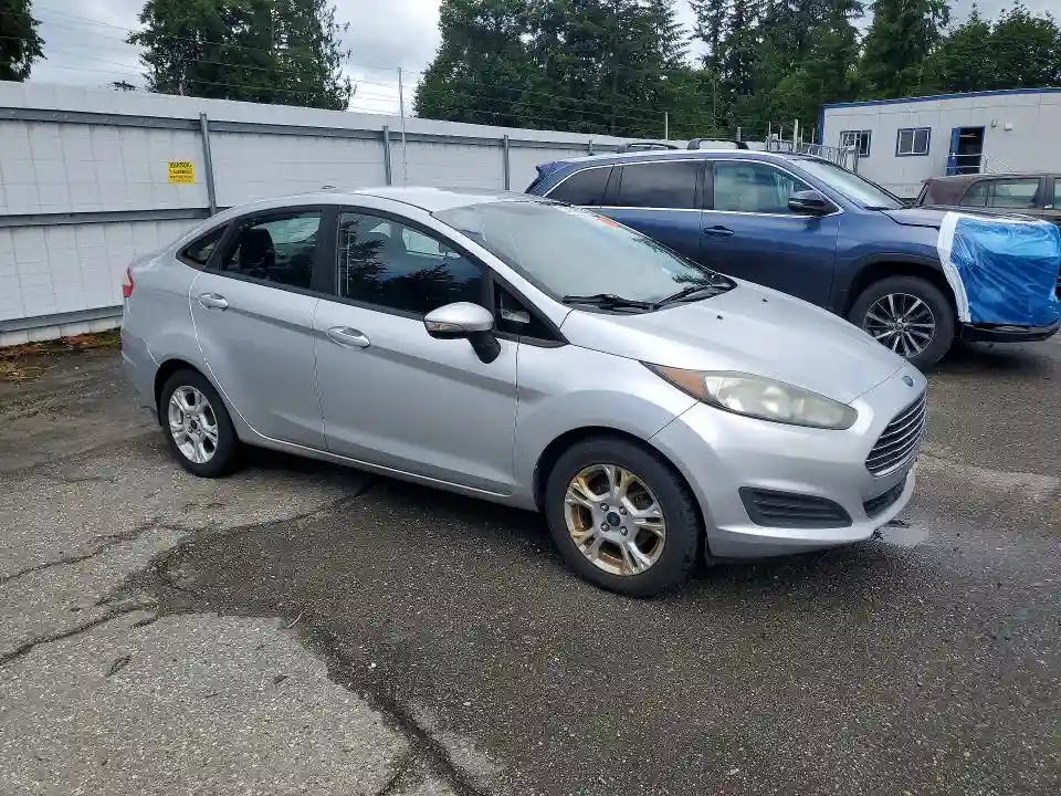 3FADP4BJ7FM196007 2015 FORD FIESTA-3