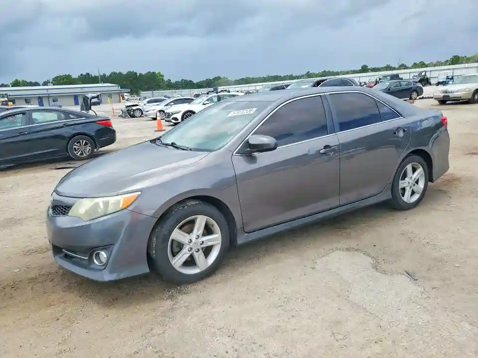 4T1BF1FK6DU712643 2013 TOYOTA CAMRY-0