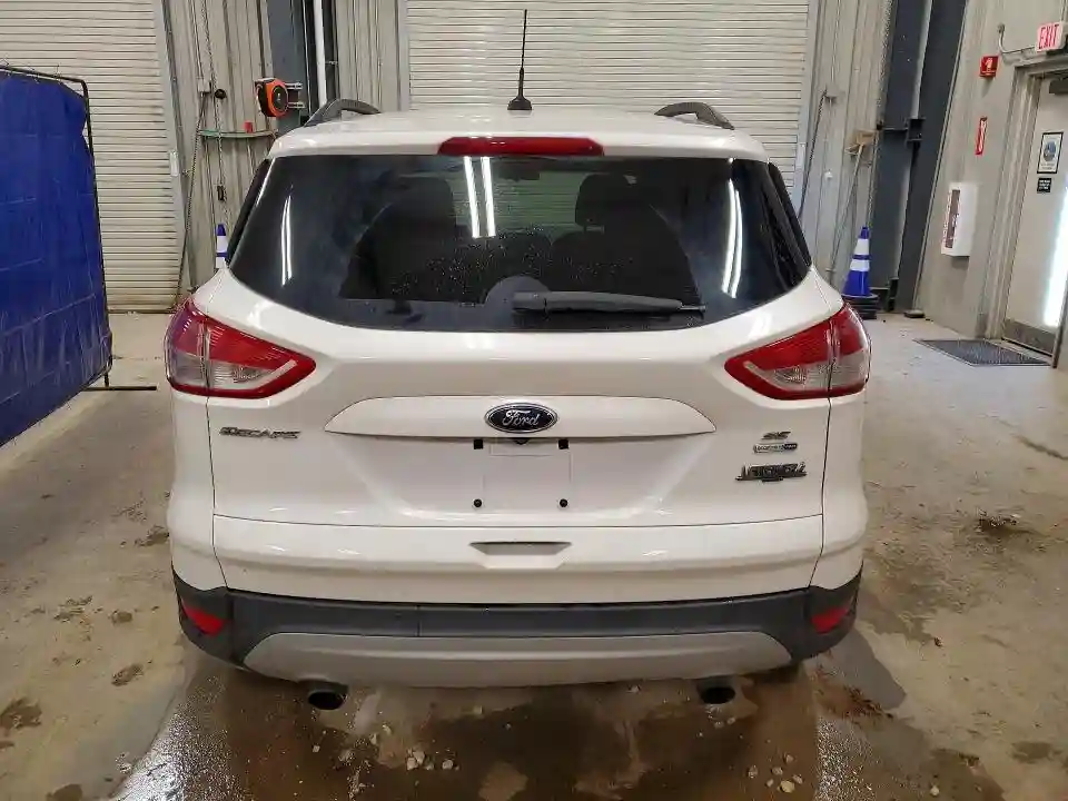 1FMCU9G97FUB06520 2015 FORD ESCAPE-5