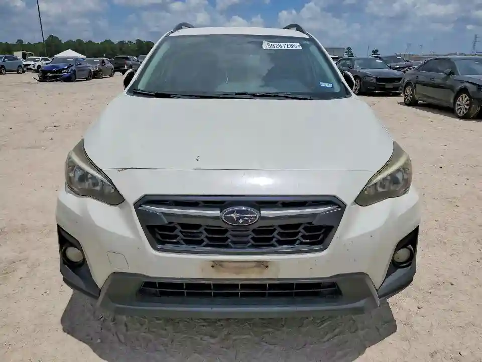 JF2GTABC2JH263016 2018 SUBARU CROSSTREK-4