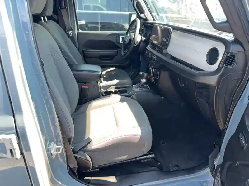 1C4RJXN62RW209888 2024 JEEP WRANGLER-4