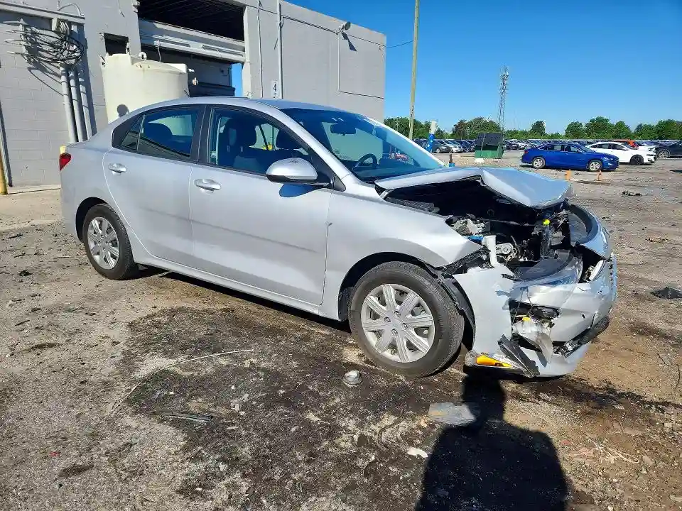 3KPA24AD3ME420758 2021 KIA RIO-3