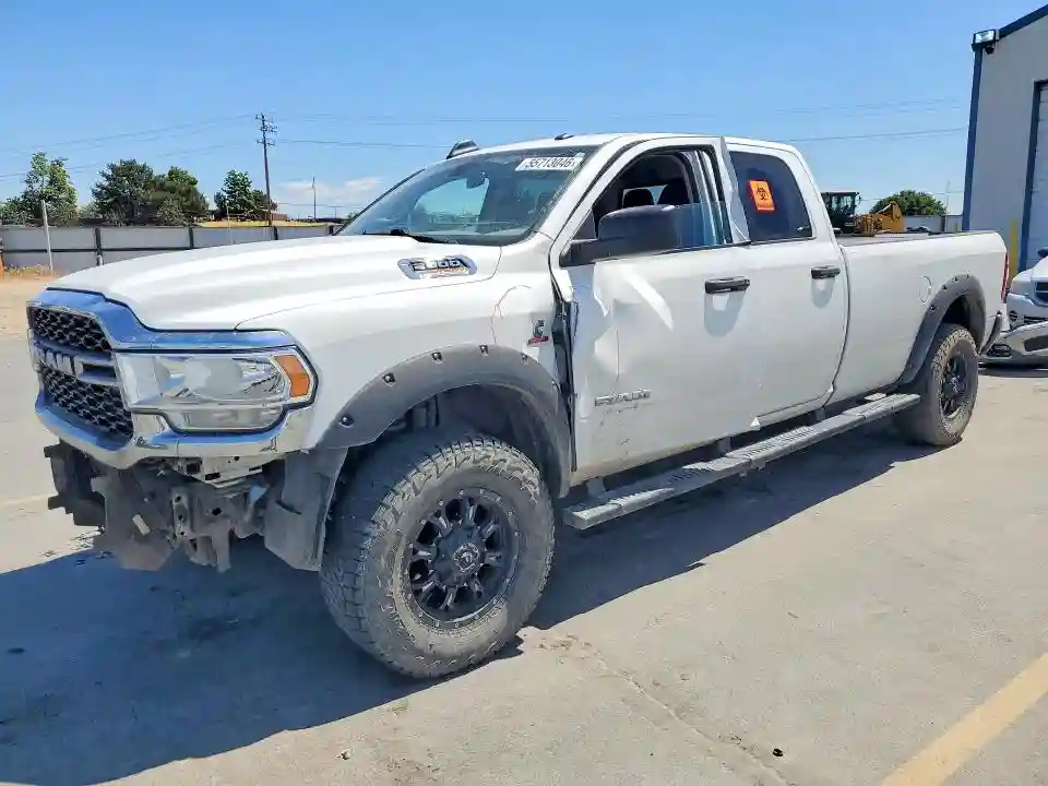 3C6UR5HL4KG615661 2019 RAM 2500-0