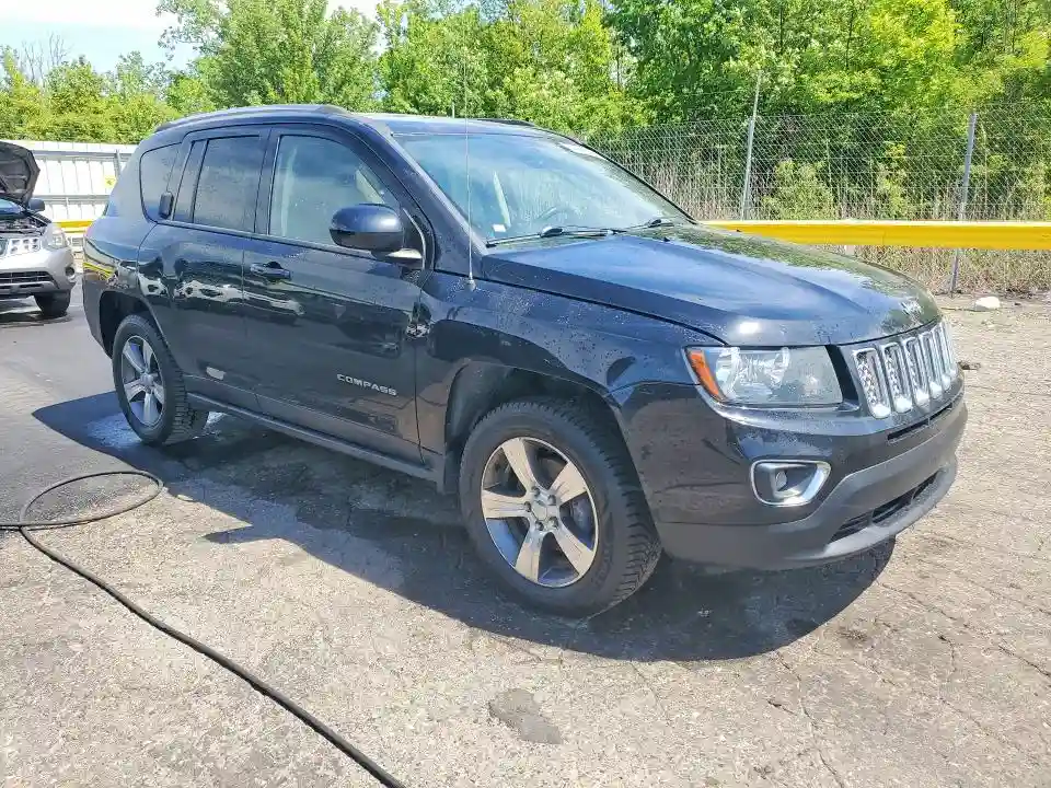 1C4NJCEA9HD102195 2017 JEEP COMPASS-3