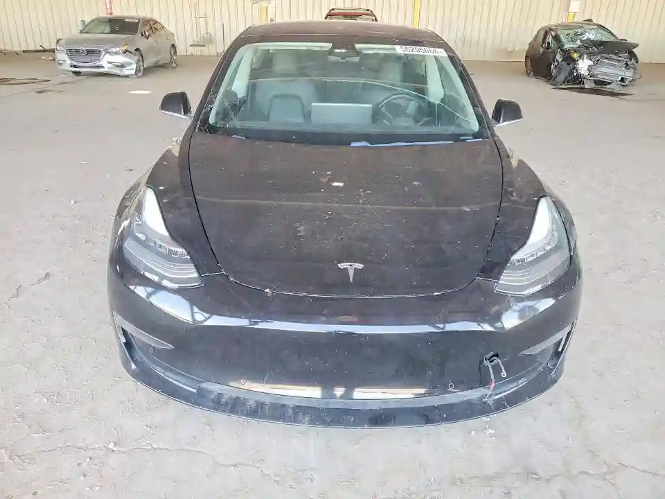 5YJ3E1EA5KF190162 2019 TESLA MODEL 3-4