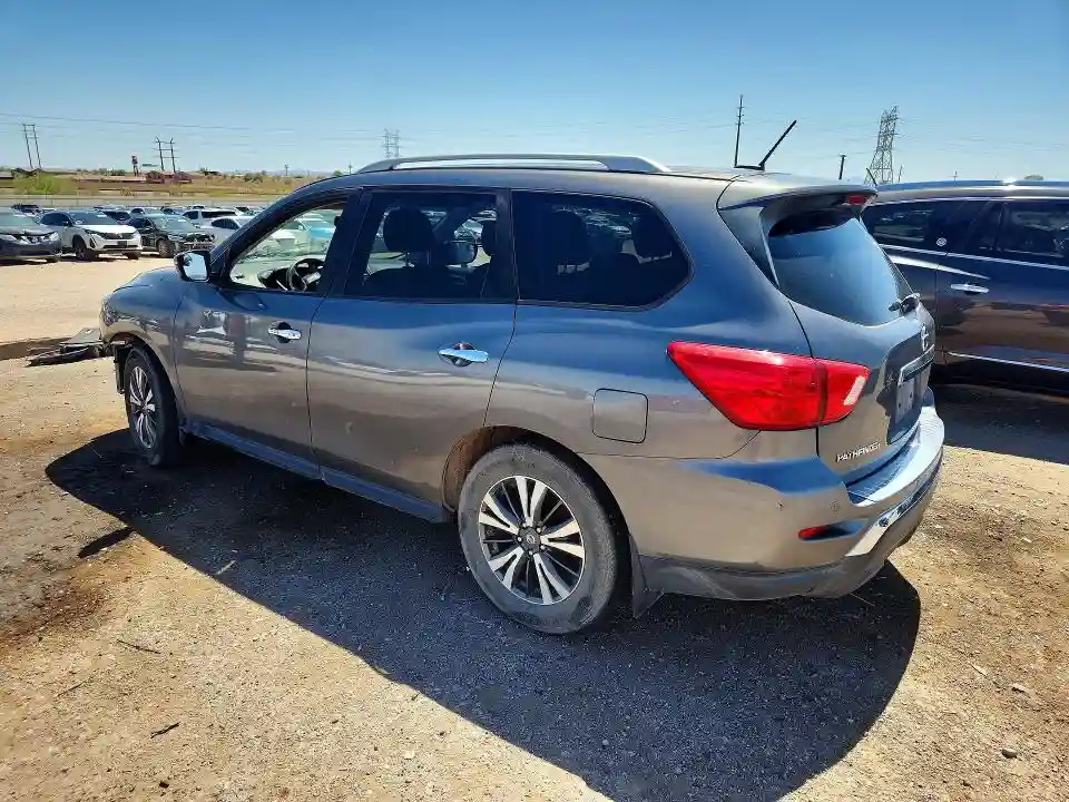 5N1DR2MN6HC901985 2017 NISSAN PATHFINDER-1