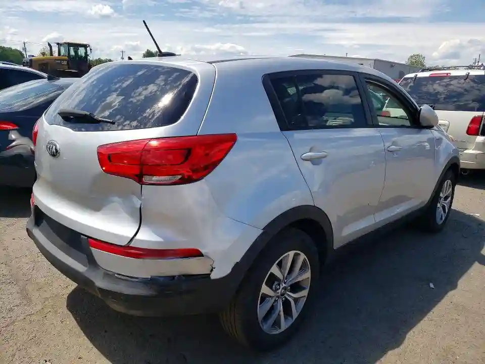 KNDPBCAC0G7873364 2016 KIA SPORTAGE-2