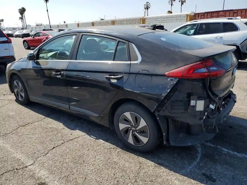 KMHC75LC4JU062650 2018 HYUNDAI IONIQ-1