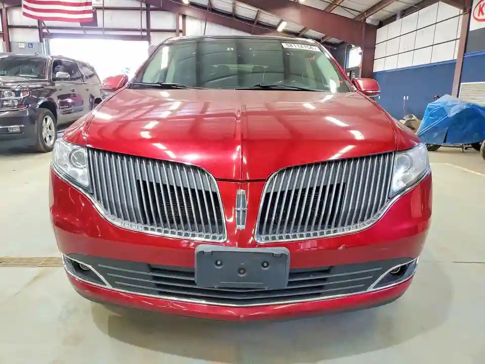 2LMHJ5AT7GBL02674 2016 LINCOLN MKT-4