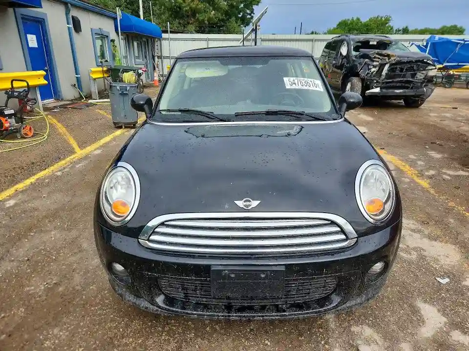 WMWSU3C56DT374118 2013 MINI COOPER-4