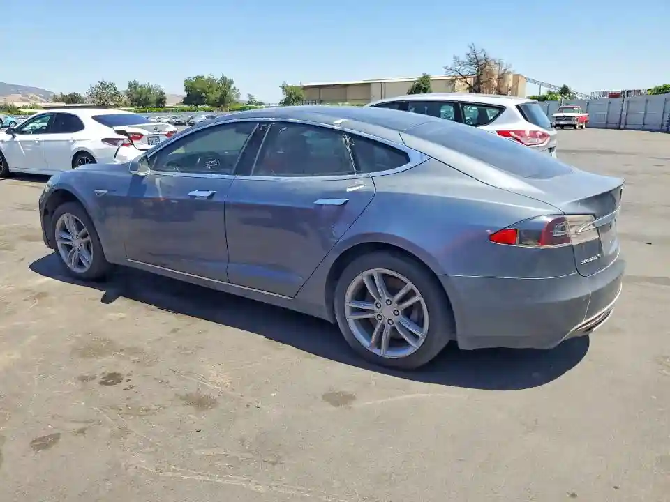5YJSA1CP4DFP23684 2013 TESLA MODEL S-1