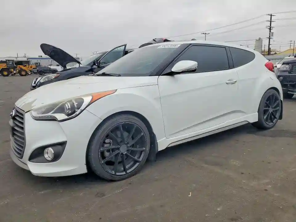 KMHTC6AE0GU282172 2016 HYUNDAI VELOSTER-0