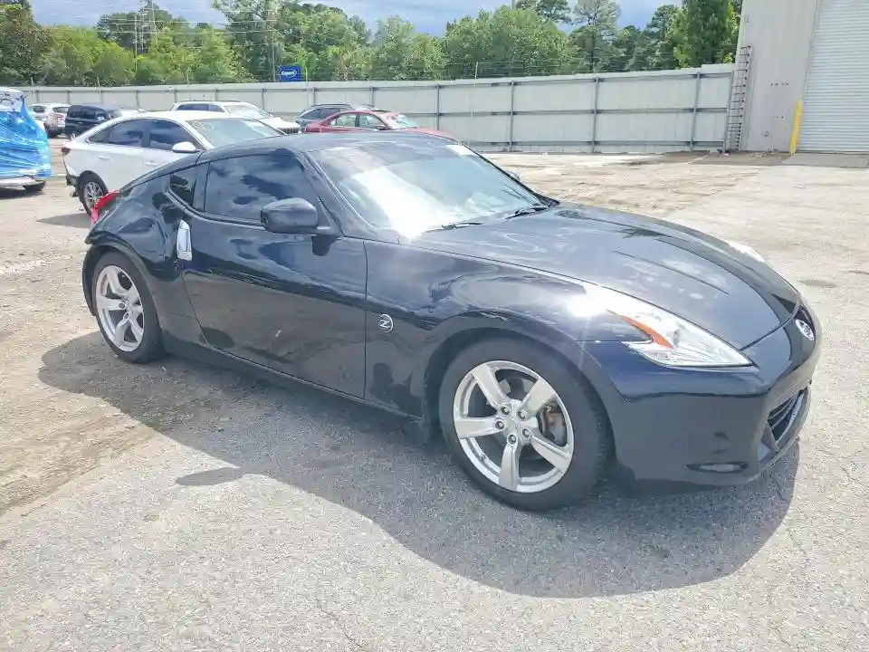 JN1AZ4EH3BM553997 2011 NISSAN 370Z-3