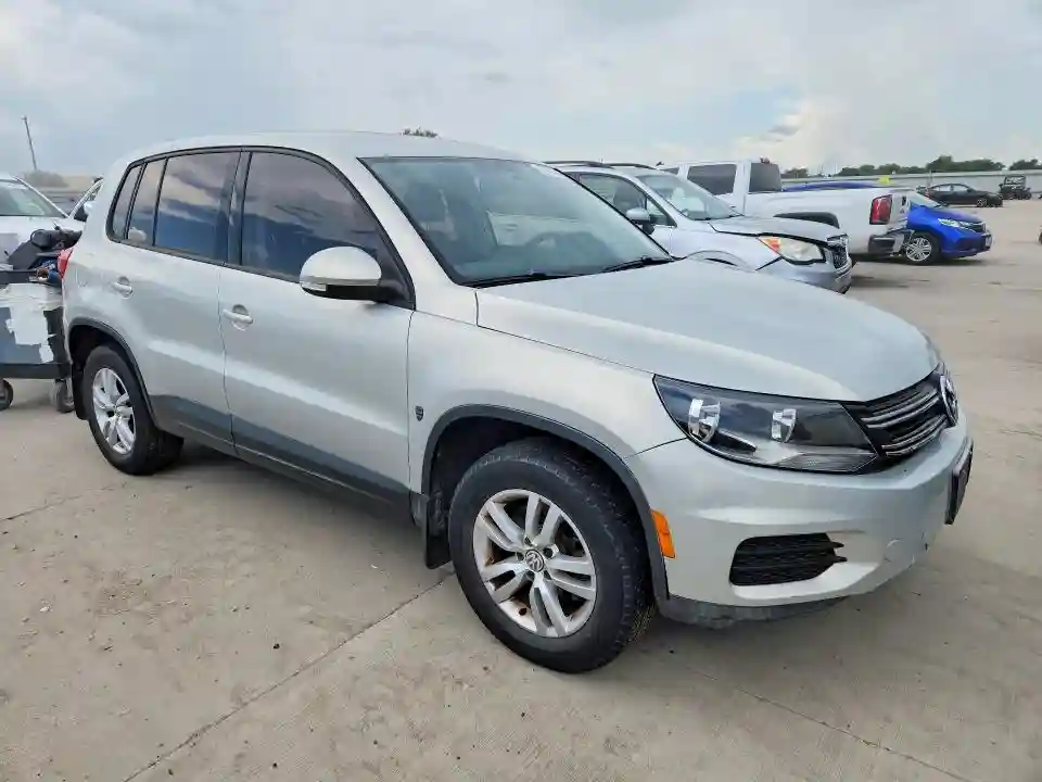 WVGAV7AX4DW555963 2013 VOLKSWAGEN TIGUAN-3