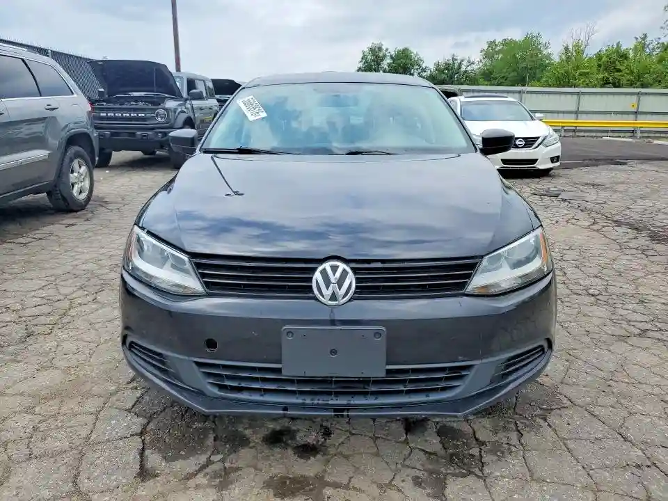 3VW2K7AJXEM319569 2014 VOLKSWAGEN JETTA-4