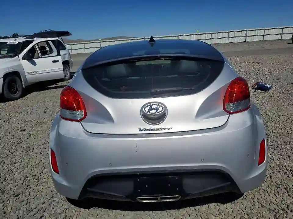 KMHTC6AD5DU166064 2013 HYUNDAI VELOSTER-5
