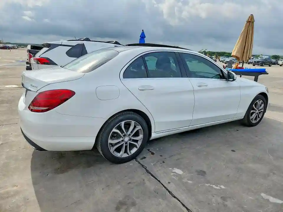55SWF4KB7FU074961 2015 MERCEDES-BENZ C-CLASS-2