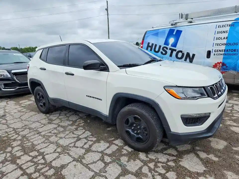 3C4NJDAB9JT308170 2018 JEEP COMPASS-3