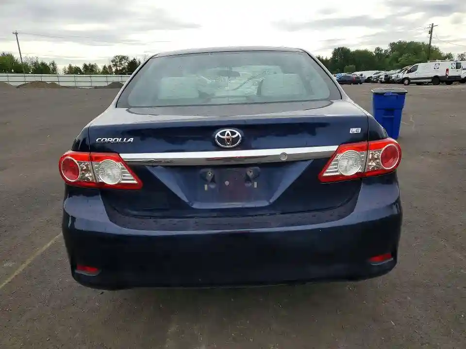 5YFBU4EE1CP010023 2012 TOYOTA COROLLA-5